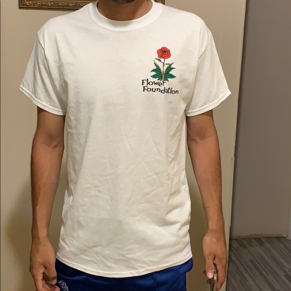 Flower foundation